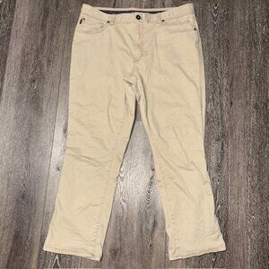 GH Bass Chino Pants Men's Size 36 x 30 Khakis Flat Front Tan